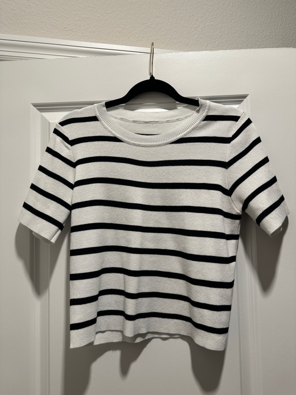 Black & White Semi Cropped Striped Knit Top